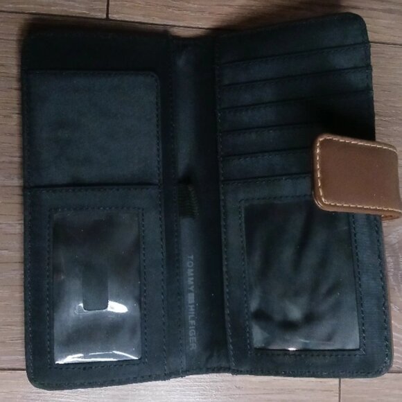 Tommy hilfiger wallet - Picture 4 of 4